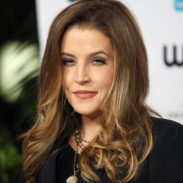 Έφυγε από τη ζωή η Lisa Marie Presley, η μοναχοκόρη του Elvis