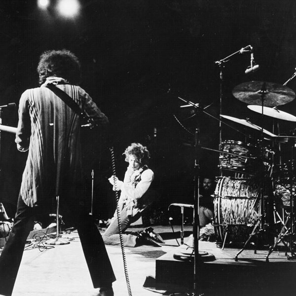 Αυτός είναι ο καλύτερος -και με διαφορά- κιθαρίστας όλων των εποχών