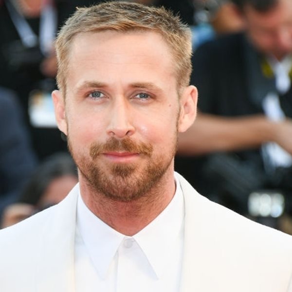 Ο Ryan Gosling δηλώνει ενοχλημένος στην τοποθεσία Oscars