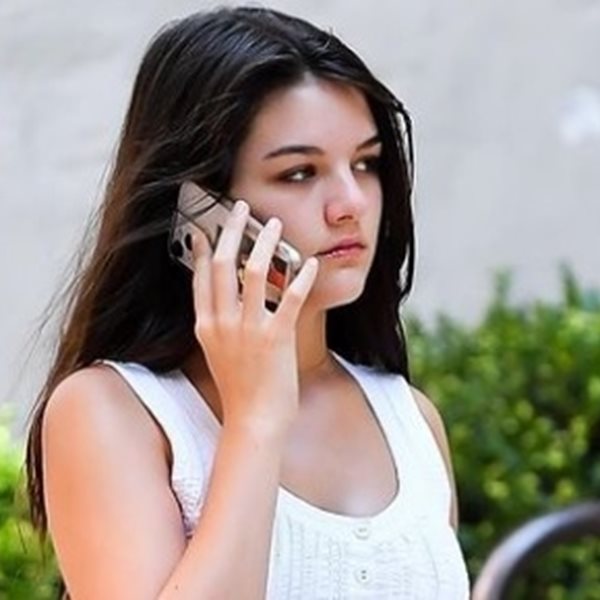 Το ντεμπούτο της Suri Cruise στο Χόλιγουντ