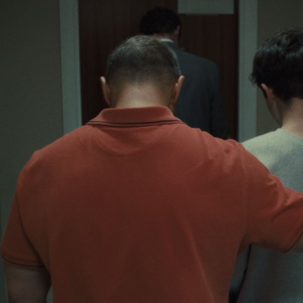 Πέντε γονείς λένε την γνώμη τους για το Adolescence