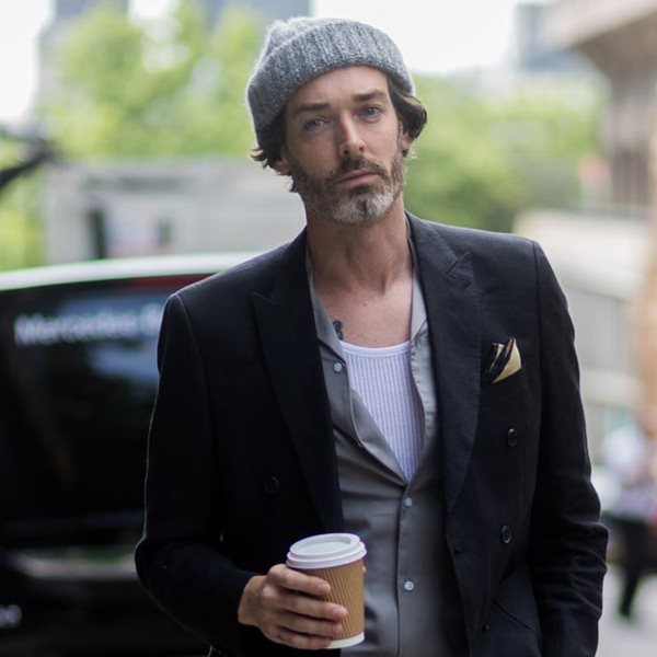 11 σκούφοι και καπέλα που είναι φέτος στη μόδα