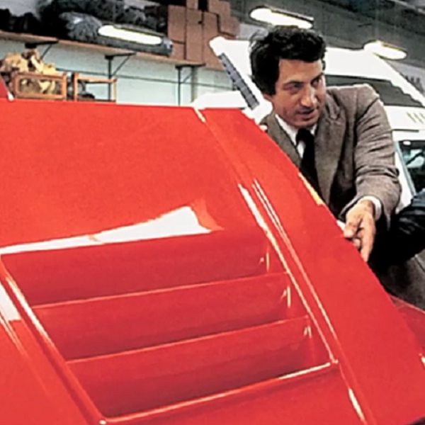 Tι συνέβη όταν η BMW συνεργάστηκε με την Lamborghini