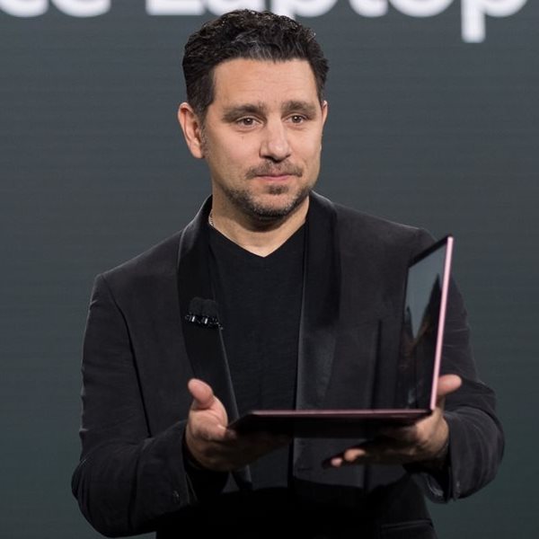 Panos Panay, ο τύπος που έφερε τα πάνω κάτω στη Microsoft