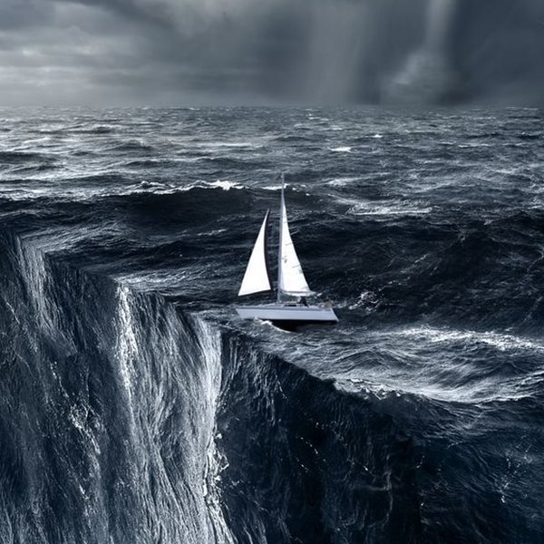 Απίστευτες θεωρίες συνωμοσίας που όμως κάποιοι πιστεύουν