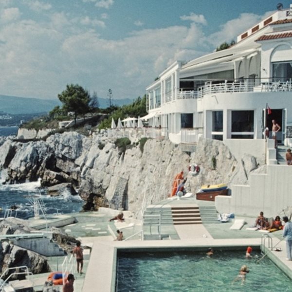 Στο Hotel Du Cap, το καταφύγιο των celebrities στη Γαλλική Ριβιέρα