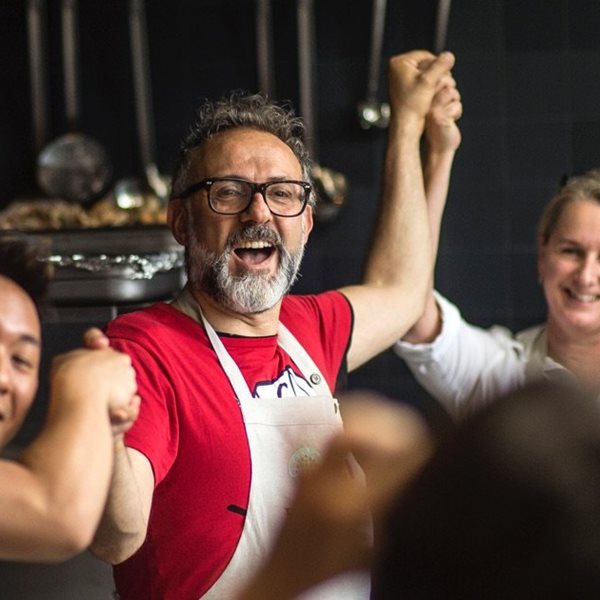 Food for Soul: Ο Massimo Bottura θέλει να ταΐσει όλο τον κόσμο
