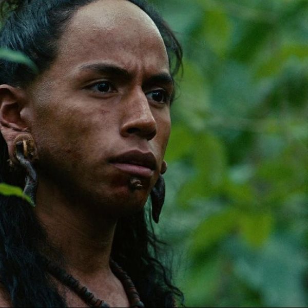 Ο πρωταγωνιστής του Apocalypto συνελήφθη μεθυσμένος στην Κυψέλη