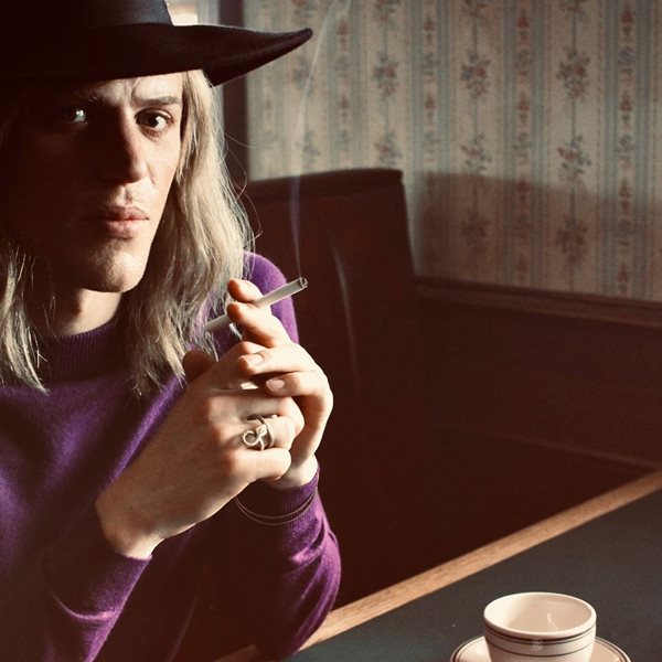 Πρώτο trailer του Stardust, του biopic για τον David Bowie