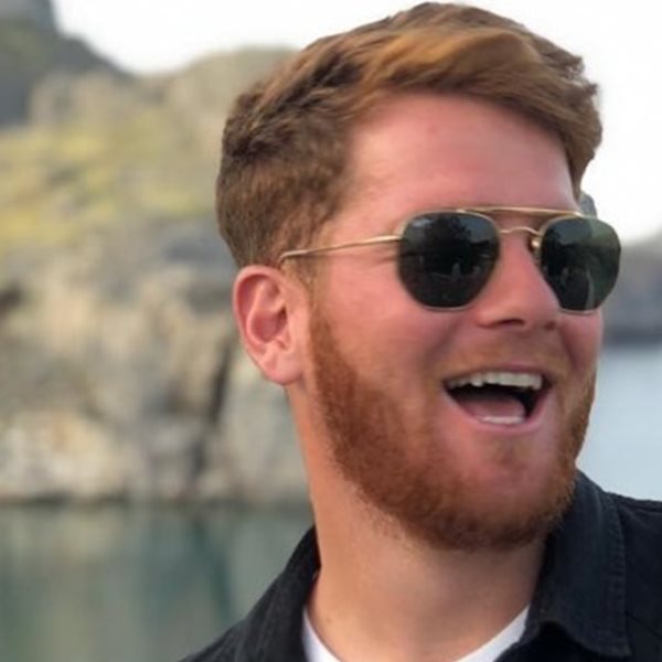 Σε άλλα νέα, ο Τζέιμς Καφετζής πετσοκόβει ξανά Survivor και ΣΚΑΪ