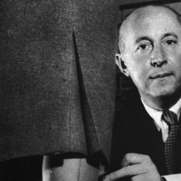 Η συναρπαστική ιστορία της ζωής του Christian Dior