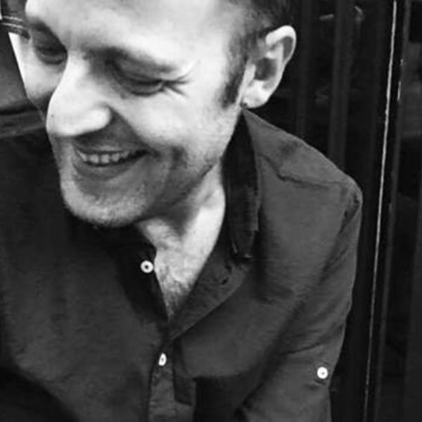 Αύγουστος Κορτώ: Καμιά σατραπεία πάνω στα κορμιά και τις ζωές των γυναικών