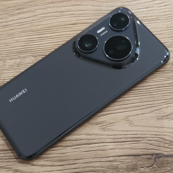 Το HUAWEI Pura 80 Pro είναι ένα απ' τα κορυφαία κινητά για φωτογραφία [Tech Review]