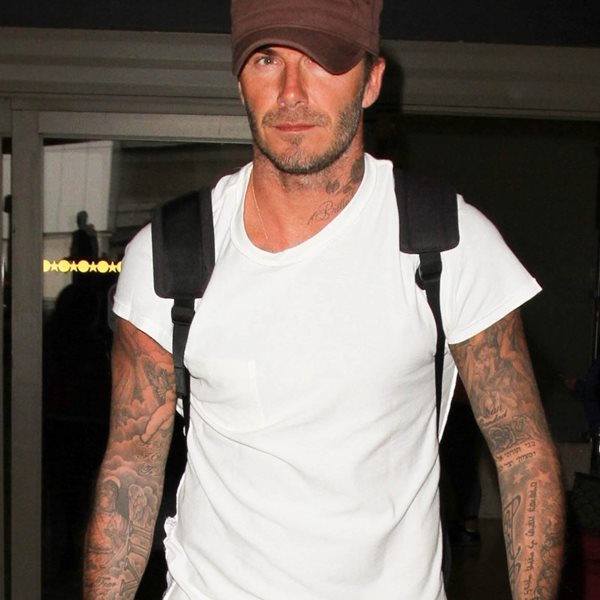 Ωδή στο λευκό T-shirt του David Beckham