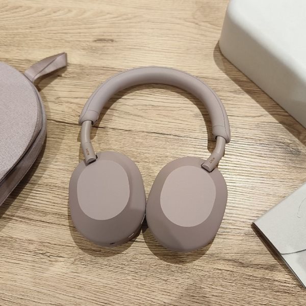 Τα ακουστικά Sony WH-1000XM5 δικαίως έχουν λάβει τόσα βραβεία [Tech Review]