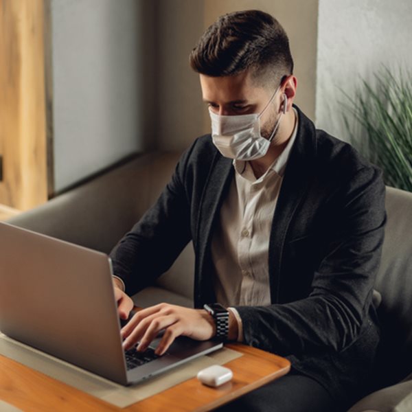 Κορονοϊός: 3.833 νέα κρούσματα