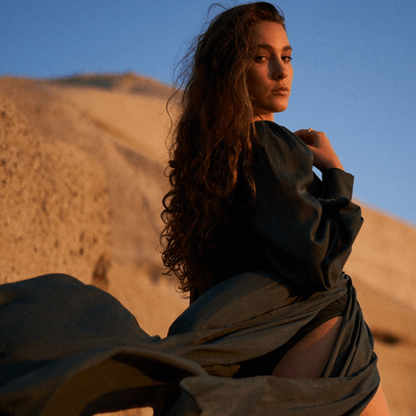 Γιατί σε λίγο όλοι θα μιλούν για την Evangelia;