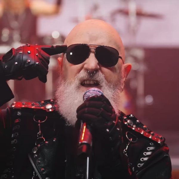Οι Judas Priest αποχαιρετούν τον Ozzy Osbourne με τη διασκευή του War Pigs (βίντεο)