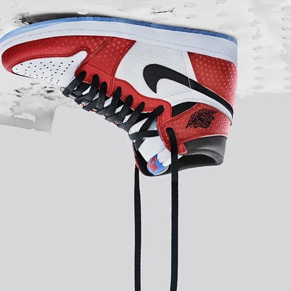 Με τα Air Jordan 1 High του Spider-Man θα νιώσεις υπερήρωας