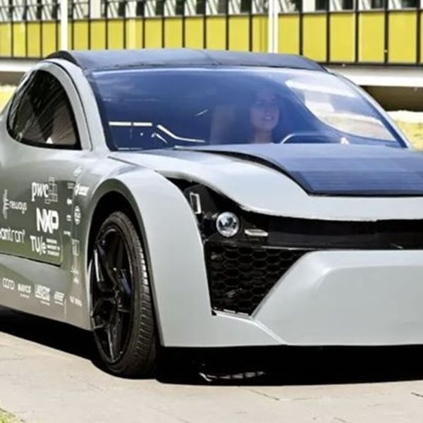 Φοιτητές έφτιαξαν αυτοκίνητο που απορροφά CO2 ενώ κινείται