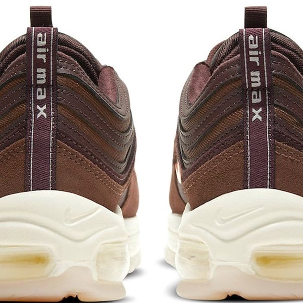 Τα Nike Air Max 97 πιο elegant από ποτέ