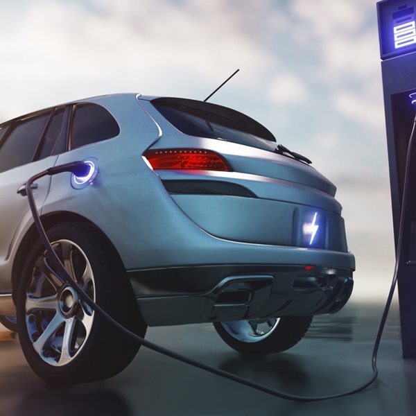 Γιατί οι πεζοί κινδυνεύουν περισσότερο από τα ηλεκτρικά αυτοκίνητα στους δρόμους