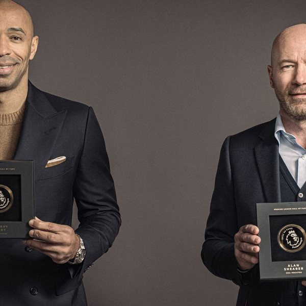 Ο Thierry Henry και ο Alan Shearer στο Hall of Fame της Premier League
