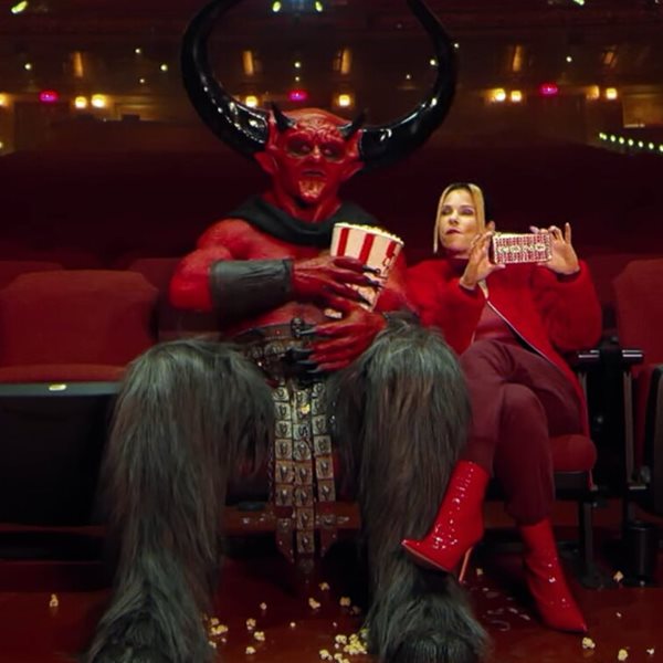 Όταν ο "Διάβολος" Ryan Reynolds ερωτεύτηκε το 2020