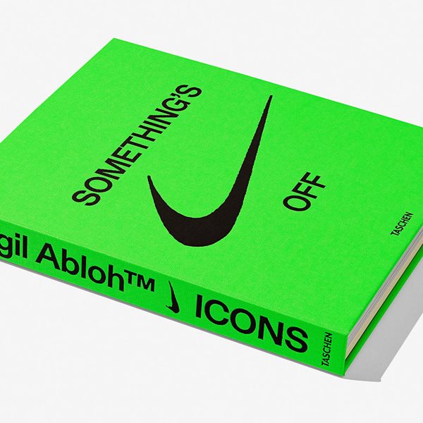 Τα νέα λευκώματα που εξερευνούν τον μύθο της Nike