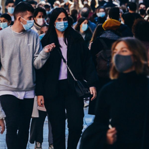 Κορονοϊός: Μία ανάσα από τους 100 θανάτους