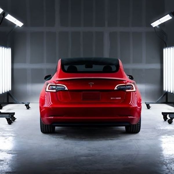Στη Σαγκάη φτιάχνουν ένα Tesla Model Y κάθε 2,5 ώρες