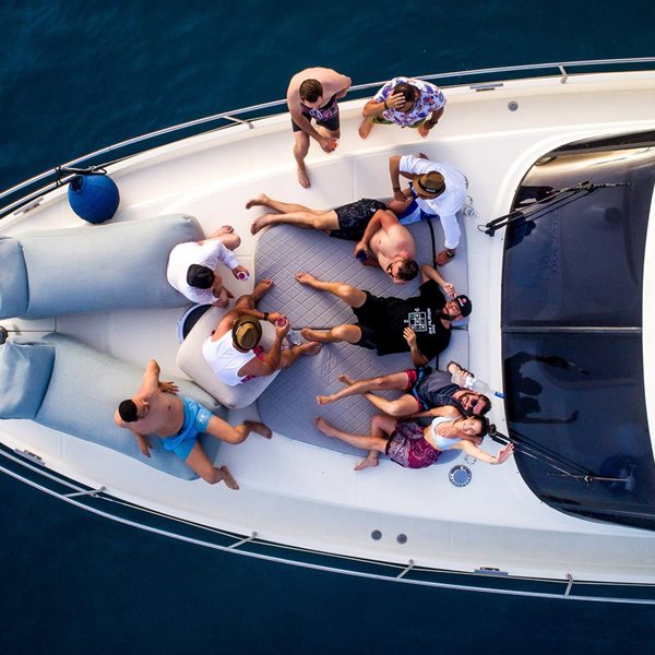 Σαλπάροντας με την Grey Goose