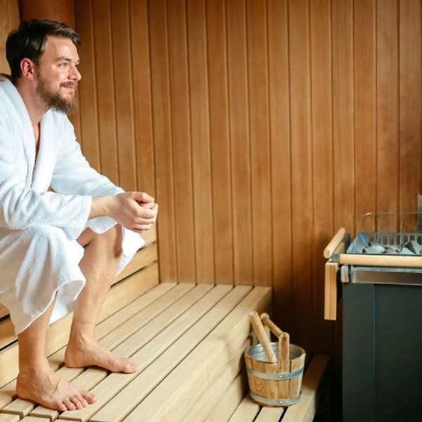Σάουνα: Πόσο ευεργετική είναι για τη σωματική και πνευματική σου υγεία