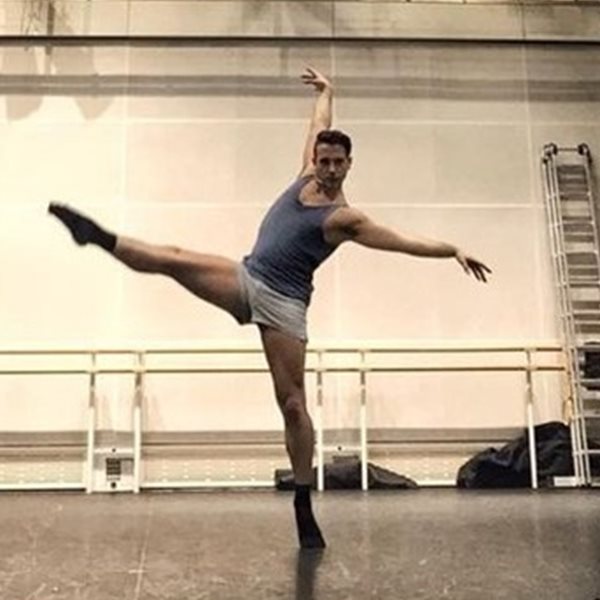 Ο Στέφανος Δημουλάς είναι ο πρώτος Έλληνας καλλιτέχνης σε λίστα του Forbes