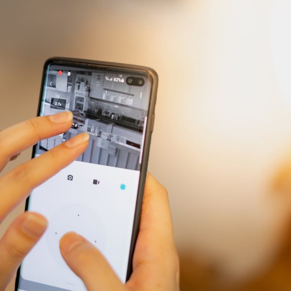 Πώς να κάνω το παλιό κινητό μου κάμερα ασφαλείας