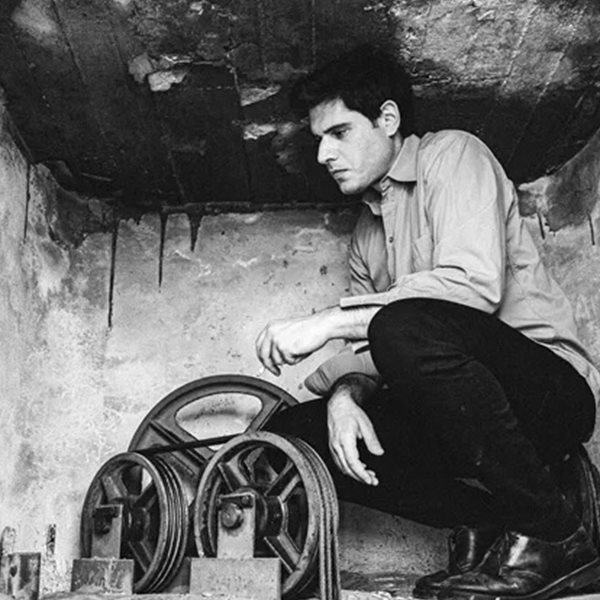 Η ενδιαφέρουσα θεωρία του Λόλεκ για τη μοναξιά