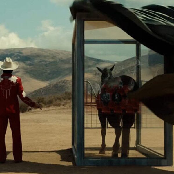 Όλοι περιμένουν το Nope