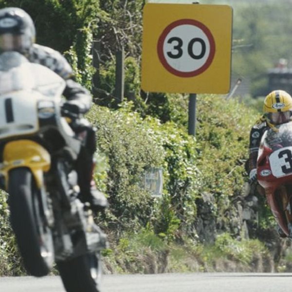 Isle of Man TT, ο πιο επικίνδυνος αγώνας μοτοσυκλέτας του πλανήτη