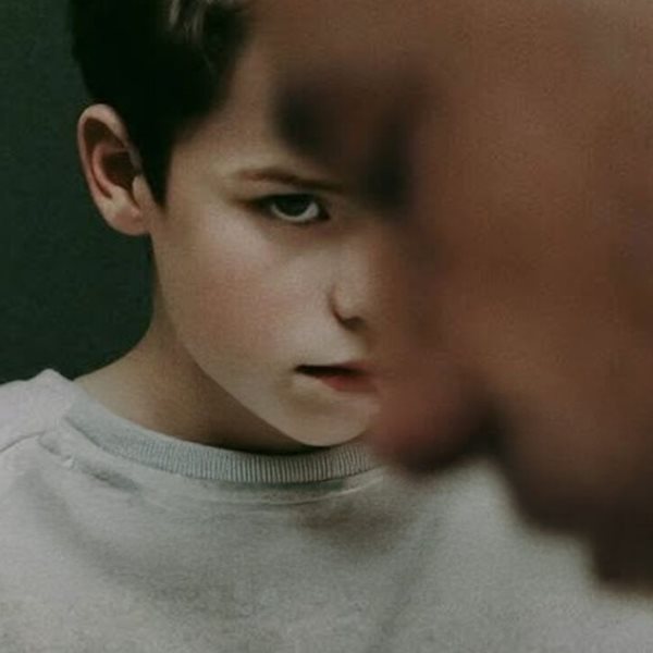 Τι μάθαμε από το Adolescence σχετικά με τους ψηφιακούς κινδύνους για τους εφήβους