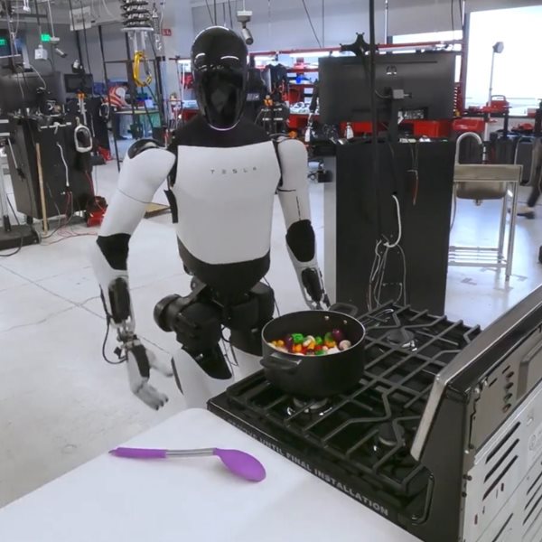 Σε νέο βίντεο το ανθρωποειδές ρομπότ Optimus θυμίζει Black Mirror