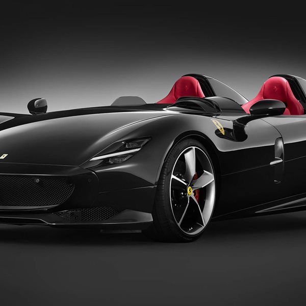 O Cristiano Ronaldo και η Ferrari του €1.000.000