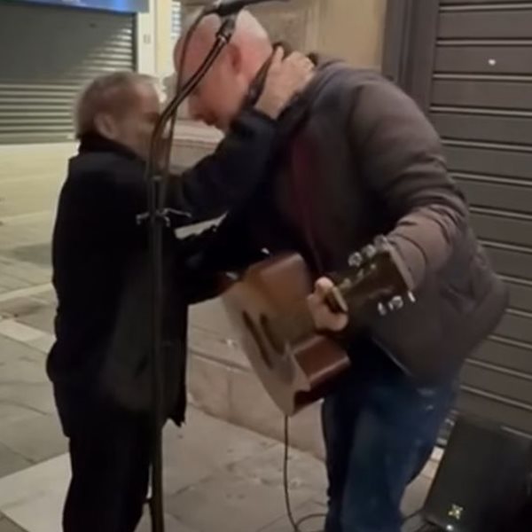 Μια συγκινητική στιγμή για τον Σταύρο Ξαρχάκο