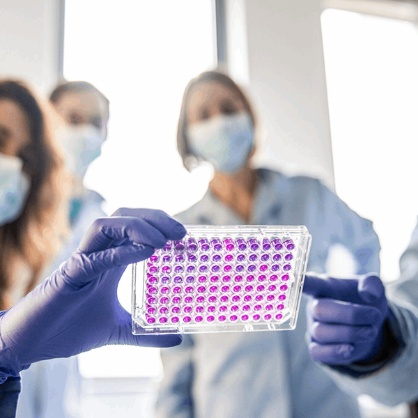 Το νέο εμβόλιο κατά του κορονοϊού έρχεται από τη Valneva