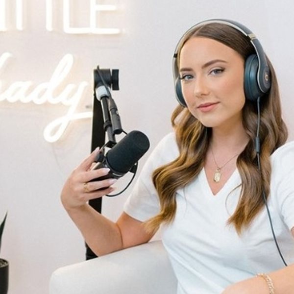 Just a Little Shady, το νέο podcast της κόρης του Eminem