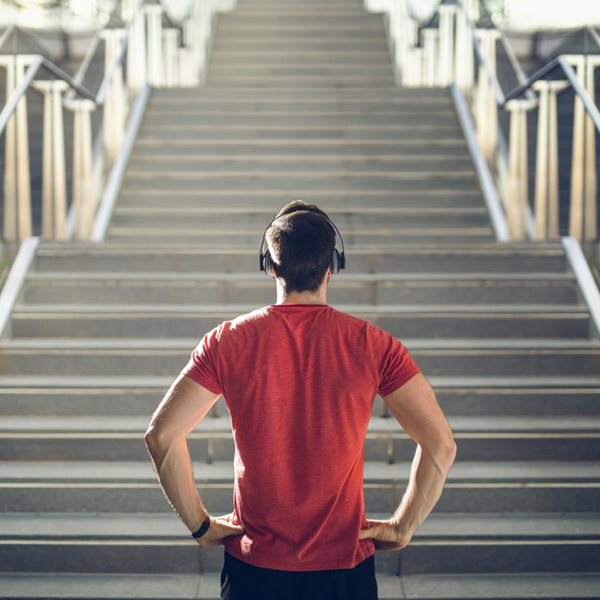 Πανίσχυρα πόδια σε χρόνο dt, σκαλί σκαλί