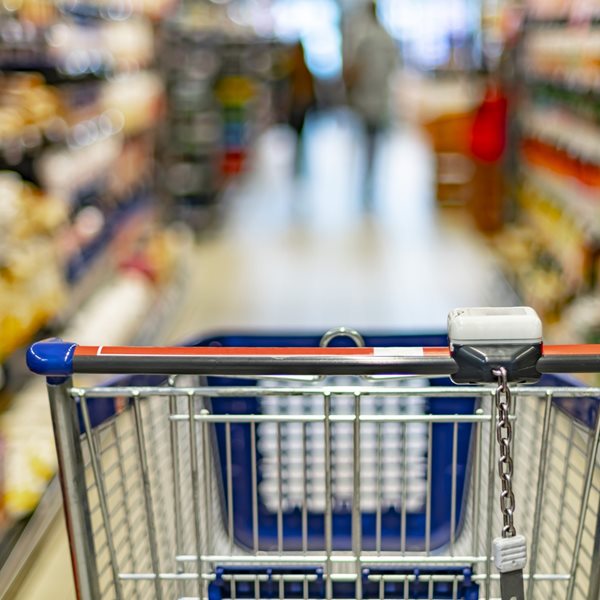 Γιατί θα συνεχιστεί η ακρίβεια στα σουπερμάρκετ
