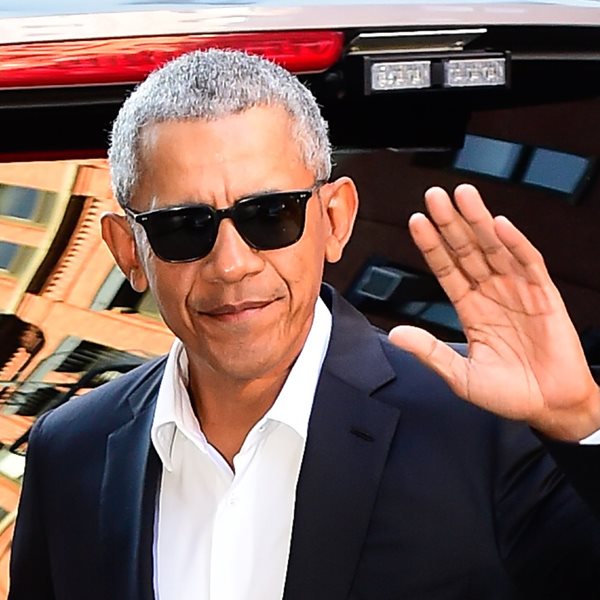 Τα μαύρα γυαλιά ηλίου θα είναι πάντα στη μόδα