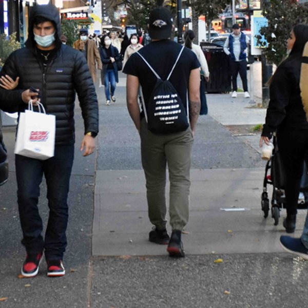 Κορονοϊός: 7.463 νέα κρούσματα