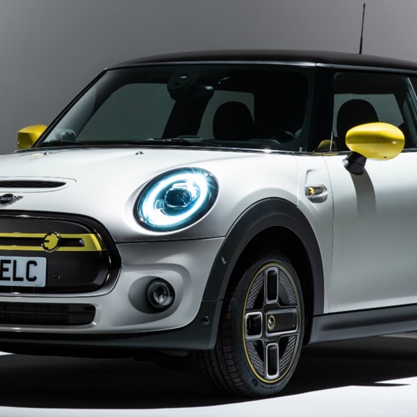 Η αψεγάδιαστη αισθητική του νέου ηλεκτρικού Mini Cooper