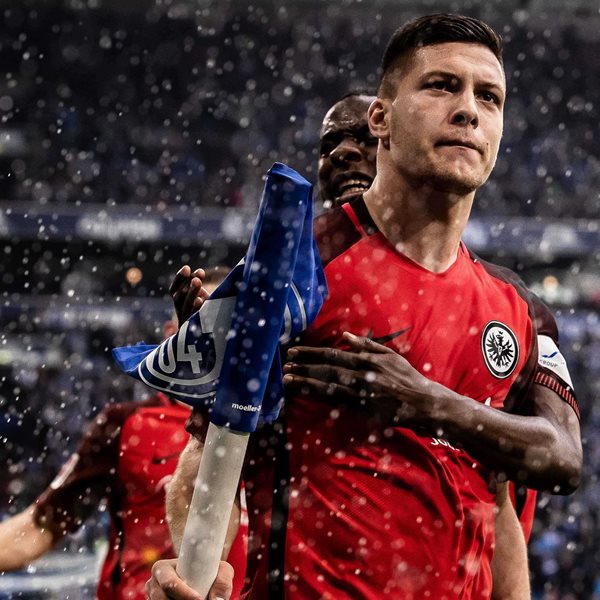 Ο Luka Jovic είναι πολεμική μηχανή